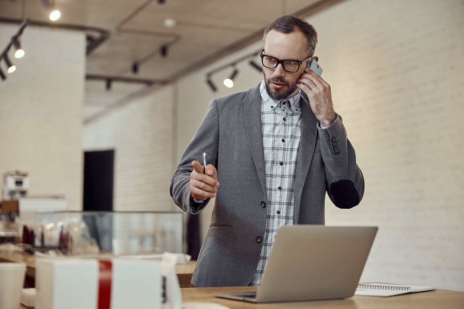 Personal Finance: Smart Strategies to Manage Your Money